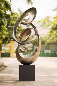 DVD'SIGN -  - Sculpture