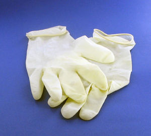 Valmour Latex glove