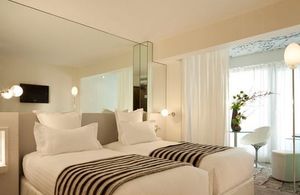 AGENCE PEYROUX & THISY -  - Ideas: Hotel Rooms