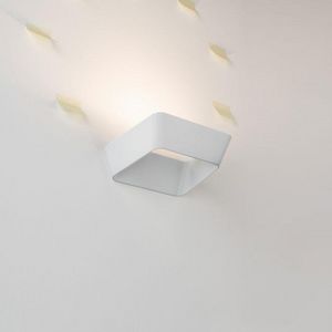 Metalarte - hikari - Wall Lamp