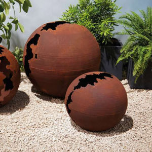 TRUFFAUT - sphère craquelée - Garden Ornament