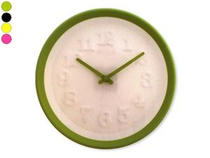 WHITE LABEL - horloge colorée cadran blanc avec chiffres en reli - Wall Clock