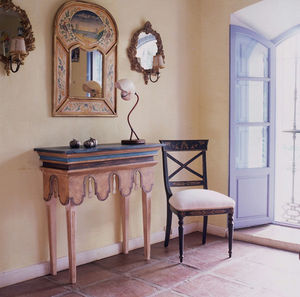 Made In Manilva -  - Console Table