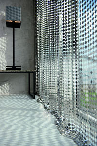 LE LABO DESIGN -  - Hooked Curtain