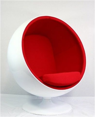 STUDIO EERO AARNIO - Armchair and floor cushion-STUDIO EERO AARNIO-Fauteuil Ballon Aarnio coque blanche interieur rou