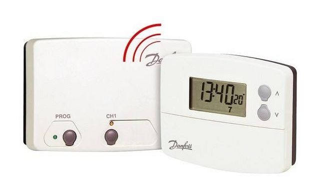 Danfoss - Programmable thermostat-Danfoss