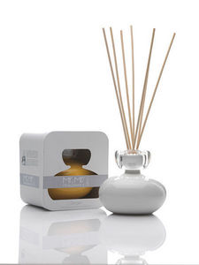 Mr & Mrs Fragrance - packaging - Difusor De Perfume