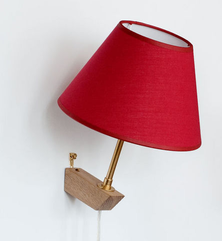 La Fin du Mobilier - lámpara de pared-La Fin du Mobilier-coton rouge rehausse dorée fil transparent