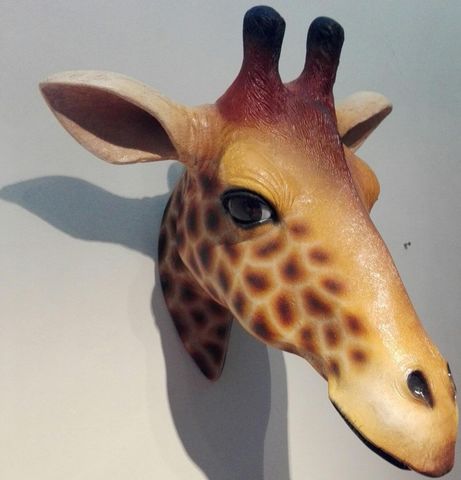 TexArtes - Escultura de animal-TexArtes-Trophee girafe
